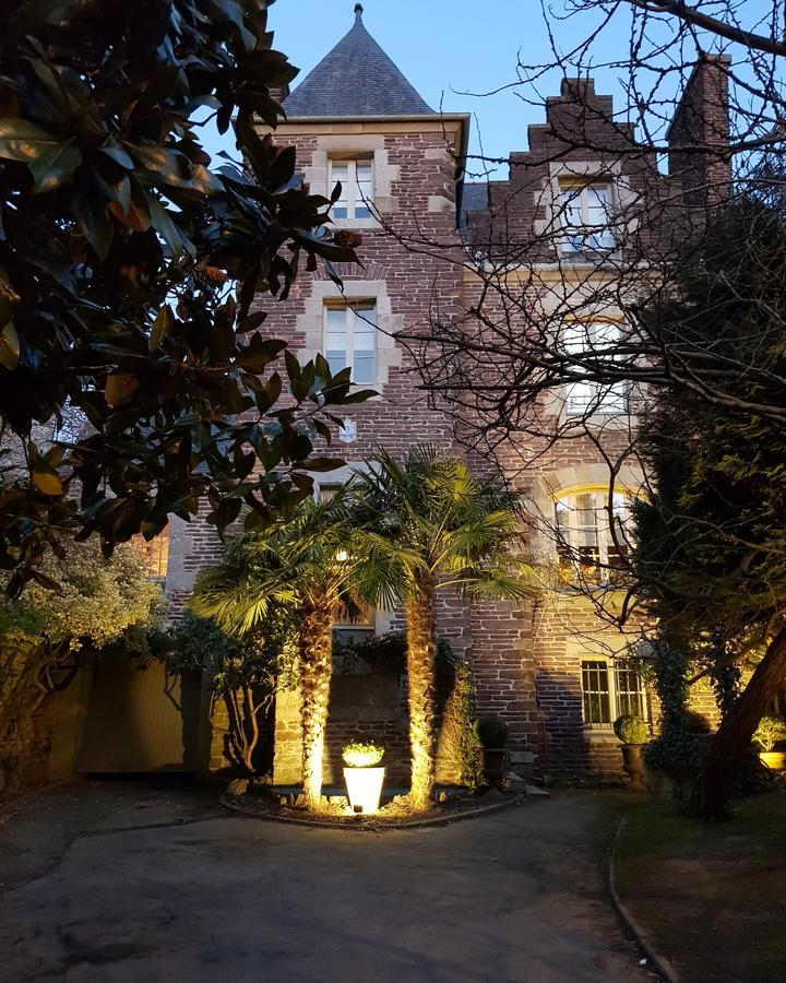 Castel Jolly Bed & Breakfast Rennes Exterior foto