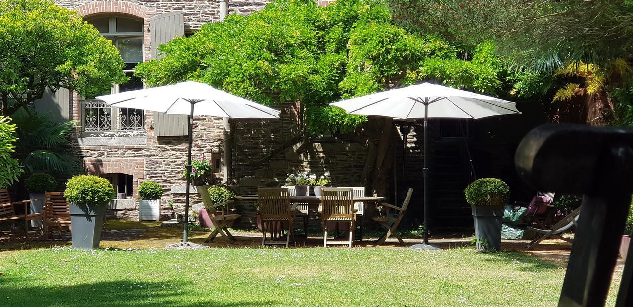 Castel Jolly Bed & Breakfast Rennes Exterior foto