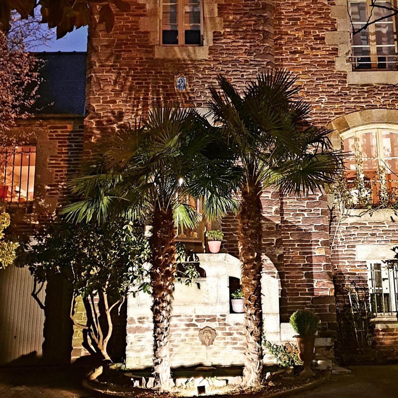 Castel Jolly Bed & Breakfast Rennes Exterior foto
